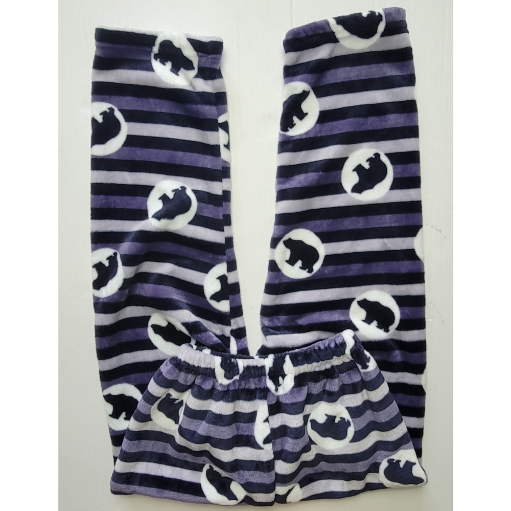 Pajama Set - Picture 3 of 14